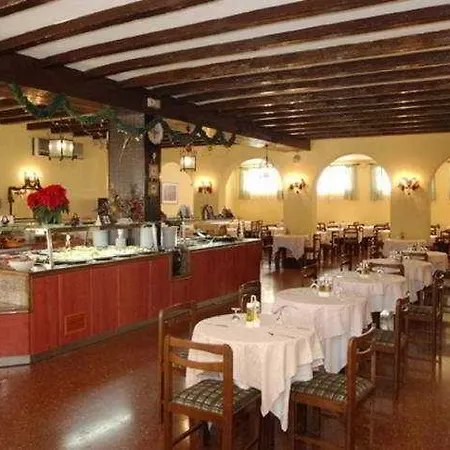 Kross Goya 3* Benalmádena